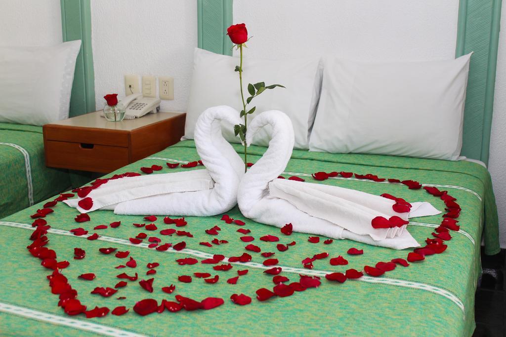 Hotel Careyes Puerto Escondido Exteriör bild