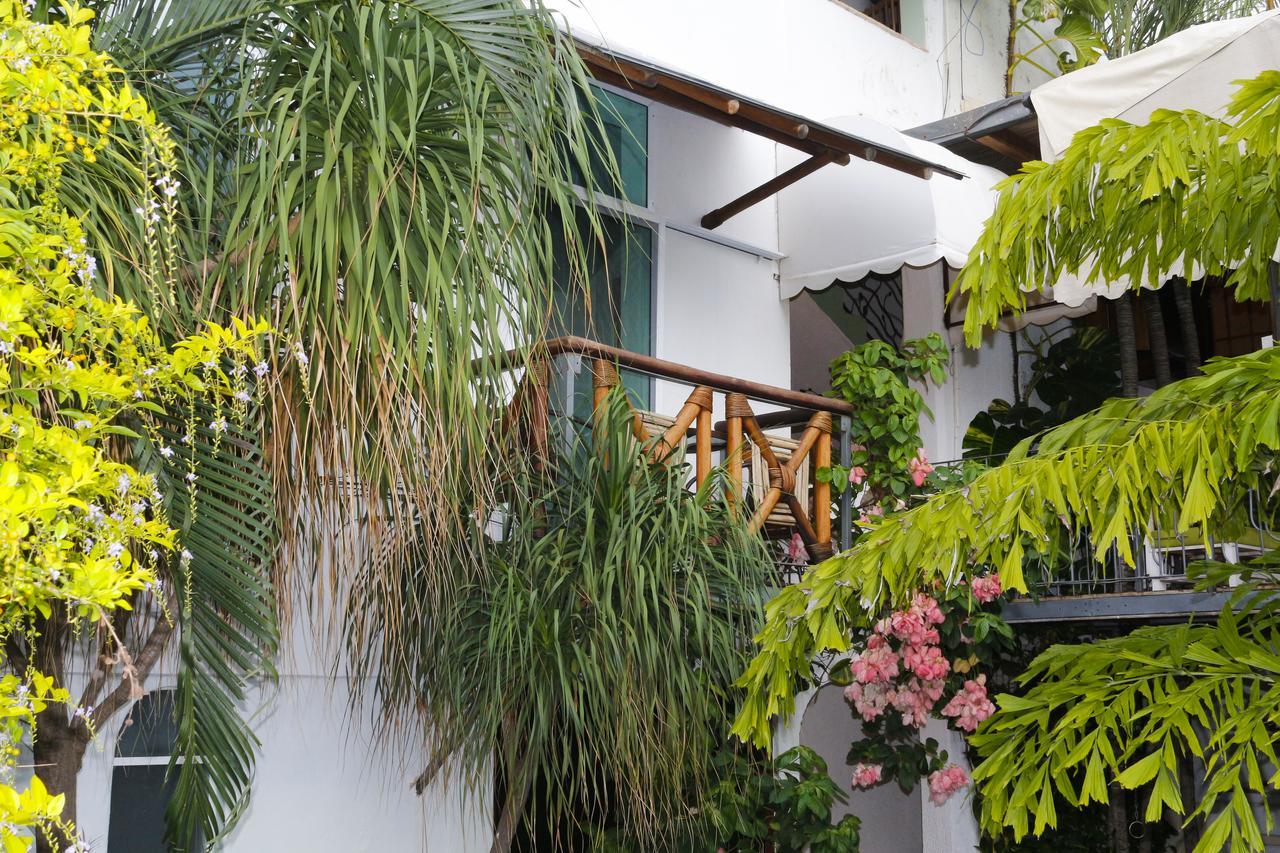 Hotel Careyes Puerto Escondido Exteriör bild